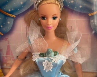 BARBIE “Sleeping Beauty “ Fairytale Princess  @1998 Mattel NEW
