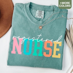Comfort Colors® Registered Nurse Shirt, Nurse T-Shirt, New Nurse Gift, Nurse Graduation Shirt, RN Shirt, RN Graduation Gift - SHIRT123