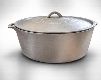 Cocotte En Fonte Nomar Paul Bocuse 35 Voir photos pour les endroits où il y a des traces . Bon état - Arts de la table