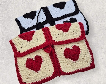 Crochet Heart Book Sleeve: Granny Square, Cotton Padded Cover