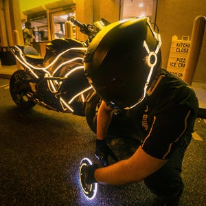 Men&#39;s CLU Lightsuit t-shirt