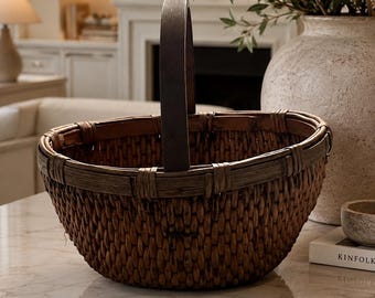 Cesta vintage tejida a mano
