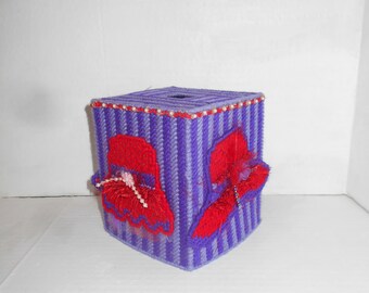 Cubierta de caja de pañuelos Red Hat Lady
