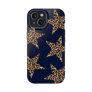 Pode incluir: Uma capa de telefone azul marinho com um padrão de estrelas de estampa de leopardo.