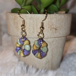 Mardi Gras King Cake Earring nola gift new orleans jewelry carnival gift Louisiana jewelry king cake earring mardi gras jewelry king cakes