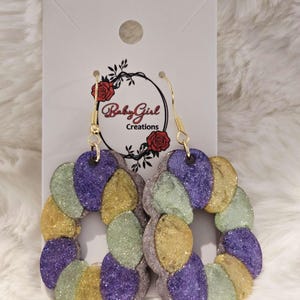 Mardi Gras King Cake Earring nola gift new orleans jewelry carnival gift Louisiana jewelry king cake earring mardi gras jewelry king cakes
