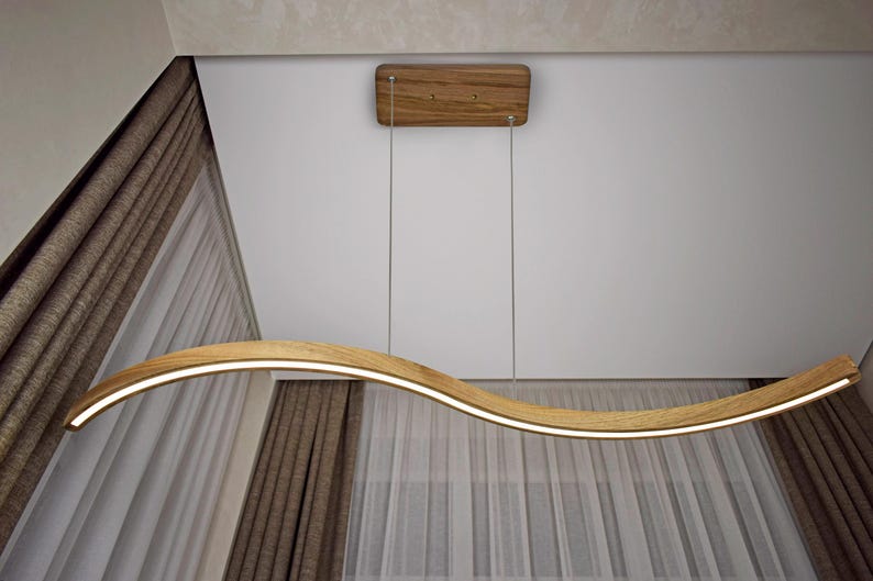 Linear pendant light