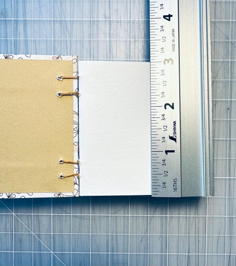 Mini album da disegno ad acquerello: diario artistico quadrato da 7,6 cm fatto a mano immagine 2