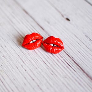 Valentine Lips Stud Earrings, Valentine Earrings, Love Earrings, Lip Earrings, Lips and Teeth Earrings, Lipstick, Supple Lips, Kiss Earrings