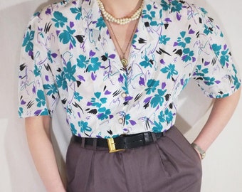 80s Vintage Elegant White Chiffon Blouse with Pearl Buttons. Style 40s Women Floral Shirt Button Front Top with Collar Short Puffed Sleeves