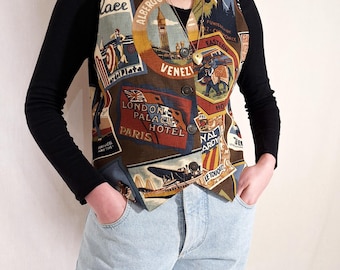 Kamizelka podróżna vintage z nadrukiem lat 90. unisex, kamizelka retro pocztówkowa, grunge, preppy, góra festiwalowa, rozmiar M