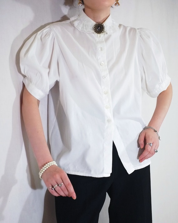 vintage(ヴィンテージ) 80'~90's big lace collar shortsleeve puffblouse 大きなレース衿の半袖パフスリーブブラウス ホワイト デザインボタン vintage(ヴィンテージ) 80'~90's big lace collar shortsleeve