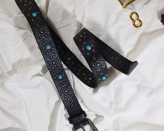 Vintage Boho Western Leather Belt | Black Concho Statement Waist Belt | 90s Cowgirl Rodeo Y2K Accessory | Wide Hippie Belt Women