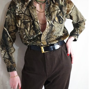 Hunting Men Shirt by Browning. Long Sleeve Men’s Brown Green Natural Real Tree Camo Button Outdoors. Size L or M
