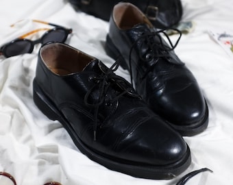 ドクターマーチン ヴィンテージ ネイビー ラブオフ 3 ホール スチール