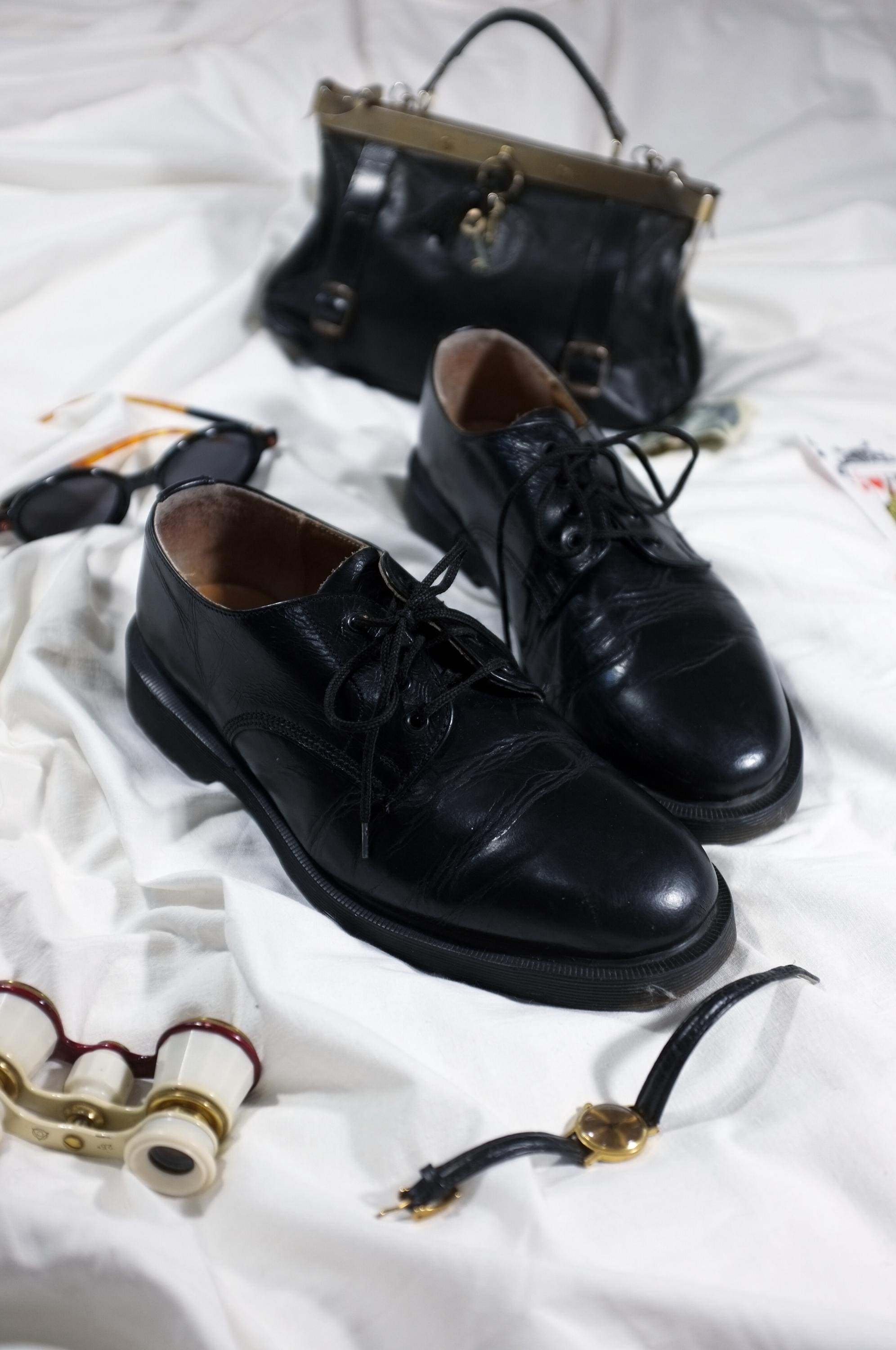 Vintage Dr. Martens Oxford Shoes. Men display picture 1