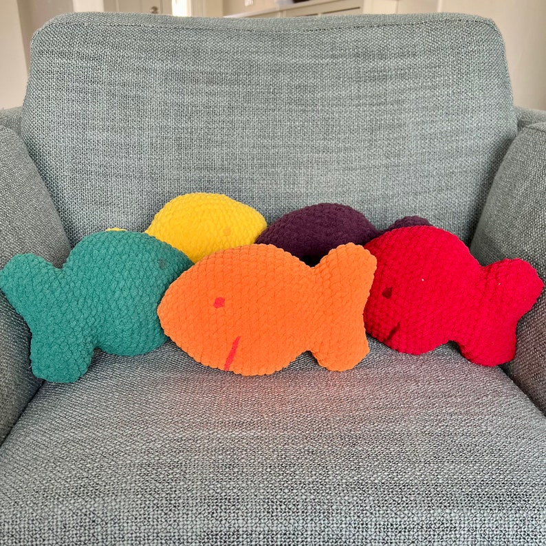 Colorful Fish Crackers Crochet Pattern image 7