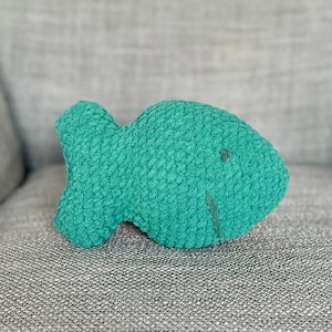Colorful Fish Crackers Crochet Pattern image 3