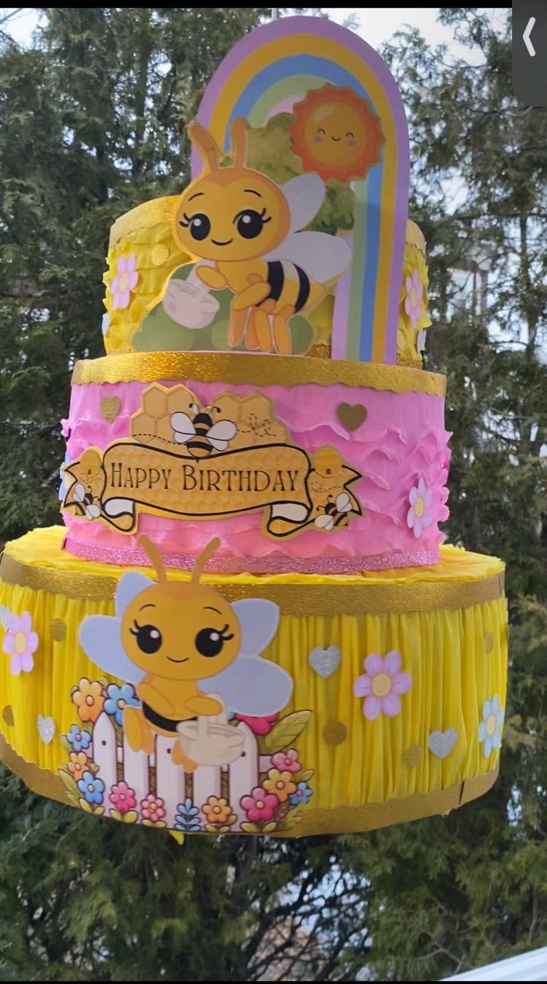 Piñata abejita chiquitita tipo pastel y del personaje de tu preferencia image 1