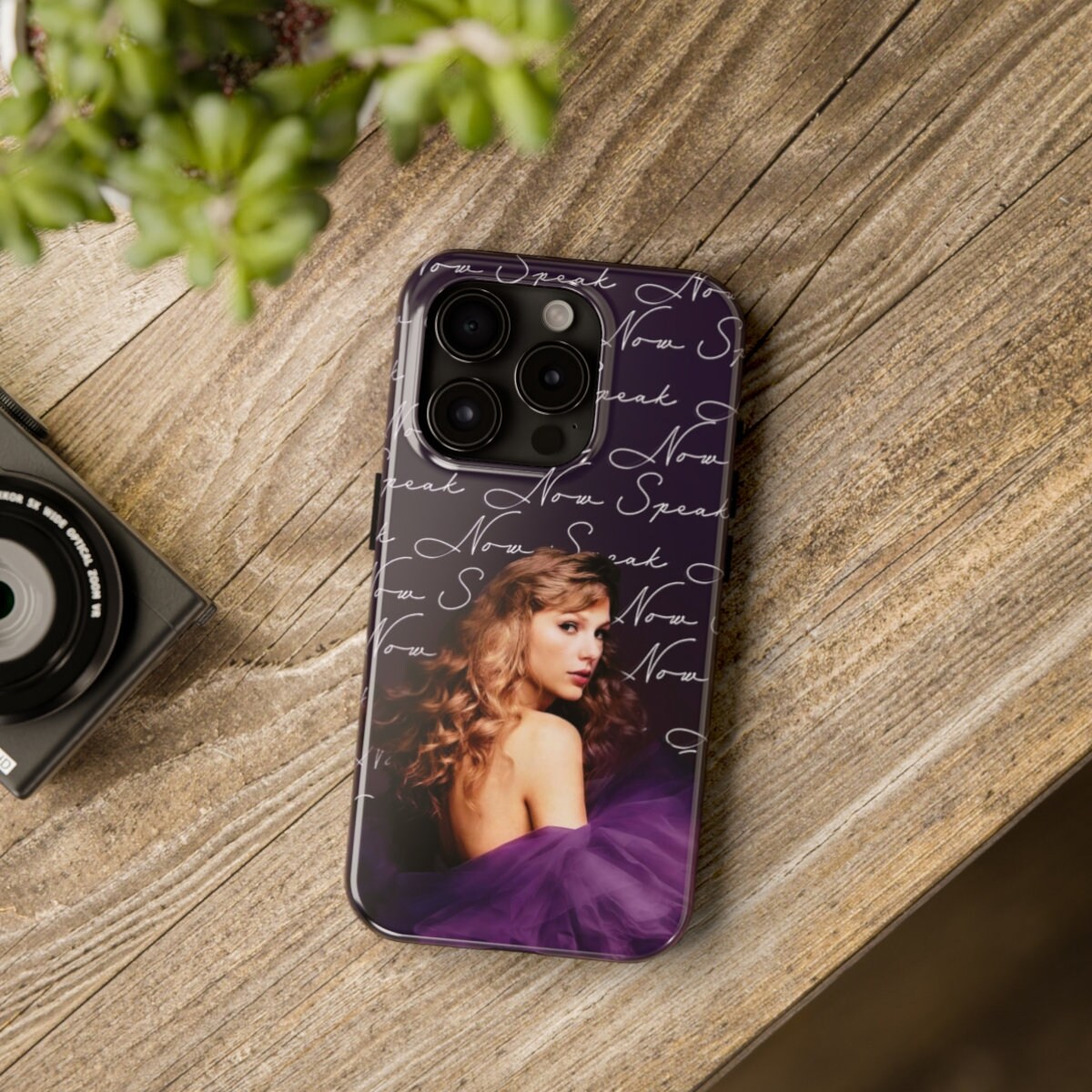 Discover Taylor SPEAK NOW Phone Case