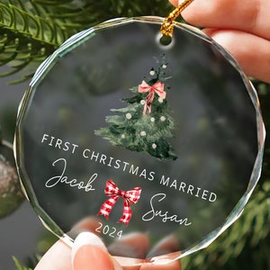 Personalised First Christmas Married Ornament 2024,Married Ornament, 1st Christmas As Mr Mrs Ornament, Newlywed Xmas Gift, Couples Christmas