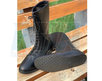 Botas de lucha hechas a mano, color negro, 100 % cuero liso original, personalizables, para hombre y mujer, botas de lucha profesional.
