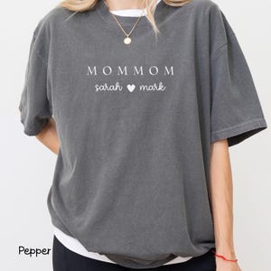 Personalized Mommom Shirt, Mommom Christmas Gift, Comfort Colors® Mommom Shirt With Grandkids Names, Mothers Day Gift, Grandma Gifts, X123