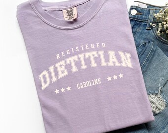 Camiseta personalizada de dietista registrado, futuro dietista graduado, regalo de graduación de la escuela secundaria, camiseta de dietista en dietética, camiseta de la escuela secundaria, regalos para pasantes de dietética, X160