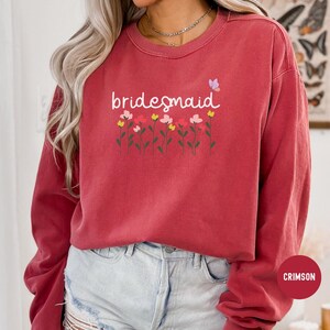 Bridesmaid Sweatshirt, Maid of Honor Sweater, Bridal Party Shirt, Bridesmaid Crewneck, Bridesmaid Merch, Gift from Bride, Maid of Honor,C172
