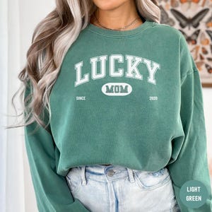 Custom Down Syndrome Awareness Sweatshirt, Lucky Mom Dad Shirt, Three 21, World Down Syndrome Day, Family Support Gift, T21 Lucky Few, C155