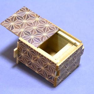 Japanese Handmade 2CM 10 Times Puzzle Box,Japanese Hakone Yosegi Wodden Secret Box,Japanese secret box for Gift