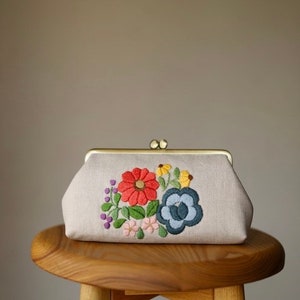 Japanese handmade embroidery linen wallet,handmade linen luxury pouch wallet.wallet purse