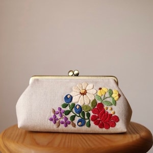 Japanese handmade embroidered natural linen flower pouch,japanese pouch,handmade wallet,linen wallet
