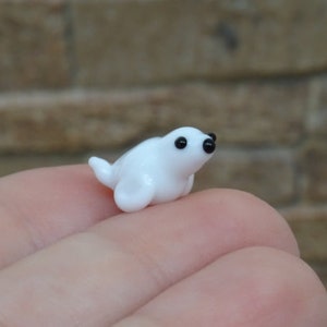 Glass figurines Seal figurine Glass seal Miniature seal Tiny glass animals Blown glass art Terrarium figurines Dollhouse figurines Polar