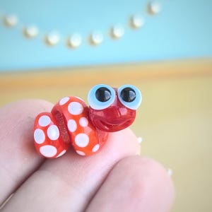 Glass figurines Caterpillar figurine Miniature caterpillar Glass caterpillar miniature animals desk decor Worm tiny glass animals aquarium