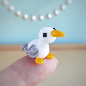 Glass figurines SEAGULL bird figurine Glass seagull figurine Tiny seagull Miniature seagull Tiny glass animals Glass birds
