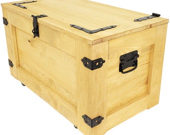 Rustic wooden chest on wheels, 80 cm. Wooden trunk with lid, light oak color