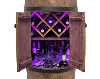 Bar à bouteilles de vin rustique, tonneau en bois avec porte et transat pliable 80cm + LED RGB wengé. Support à bouteilles en bois