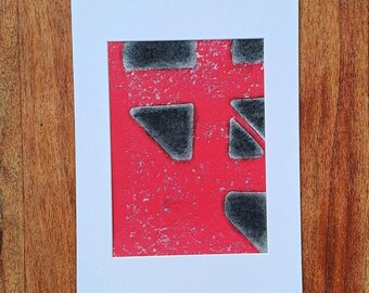 Linoldruck handgefertigtes Bild - für ein schönes Zuhause / geometrische Formen und starke Farben in Rot und Schwarz/ Druck auf Papier in A5