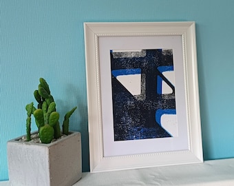 Handgefertigter Linoldruck in Blau und Schwarz in DIN A5, schöne Wohndeko, abstrakte geometrische Formen