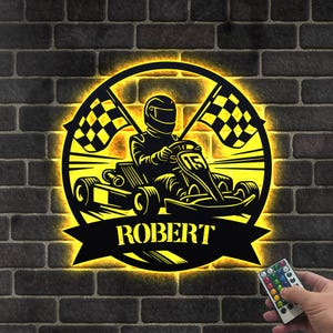 パーソナライズされたゴーカート レーシング メタル サイン (LED ライト付き)、カスタム ゴーカート レーシング サイン、ゴーカート レーサー名サイン、ゴーカート ギフト、カート レーサー ギフト