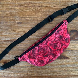 Rose Pattern Fanny Pack | Botanical Illustration | Flowering Gift