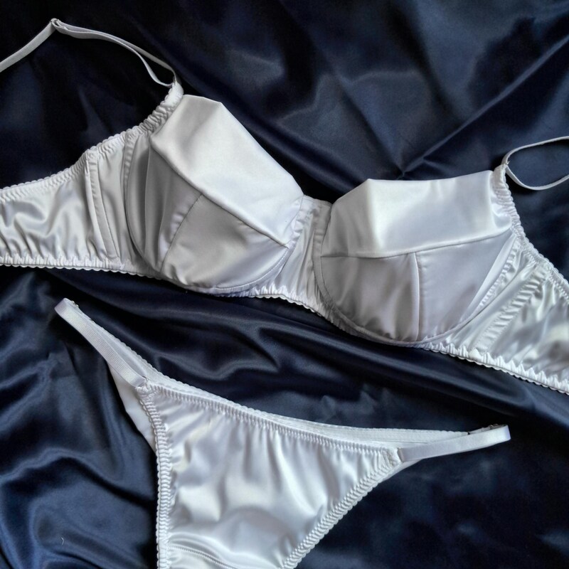 Mono Satin Lingerie Set