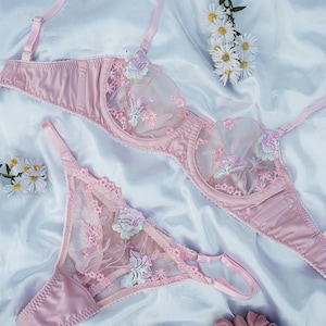 Satin underwear, flower lingerie set, satin lingerie set, pink, delicate lingerie, floral underwear
