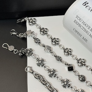 Vintage Gothic Silber Kreuz Armband - Y2K Punk Grunge Schmuck für Männer & Frauen - Einzigartige Geschenkidee zu Weihnachten oder Geburtstag