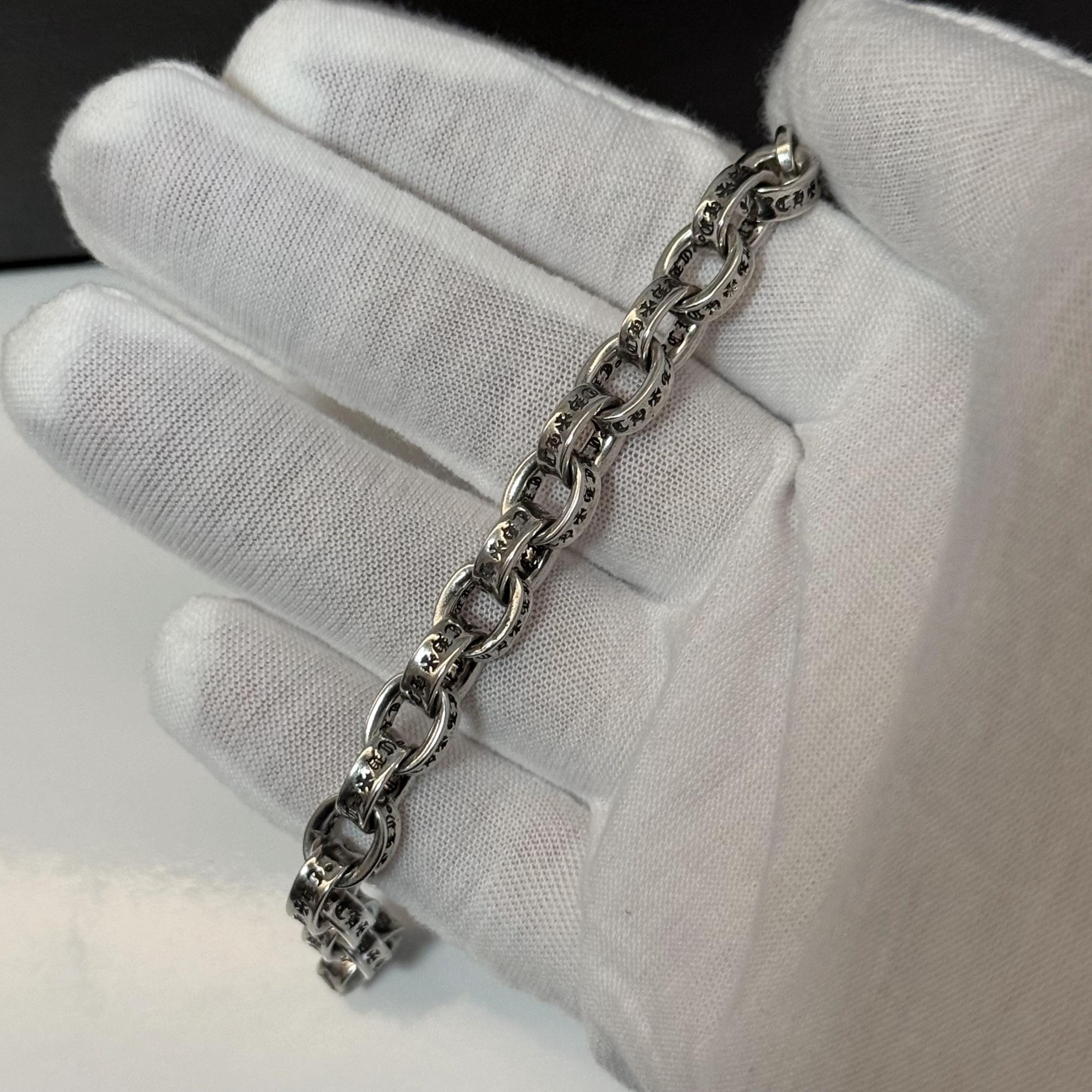 アクセサリー Vintage 50s Silver Chain Cross Bracelet il_1080xN.6482899214_4594.jpg