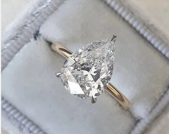 2.50 Ct Pear Moissanite Engagement Ring, Unique Two-tone Ring, Bridal Solitaire Ring, Vintage Style Ring, Bridal Wedding Ring, Hidden Halo