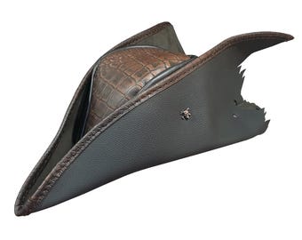 Bloodbone 2 Hunter Leather Hat