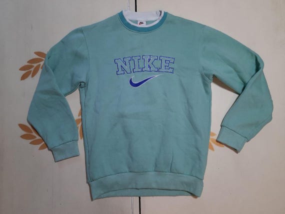 old style nike sweatshirt