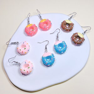 Donut Errings,Miniature Food Earrings,Cute Pink Sprinkle Doughnut Dangles,Hypoallergenic Cute Kawaii Stud Post Earrings for her/girls